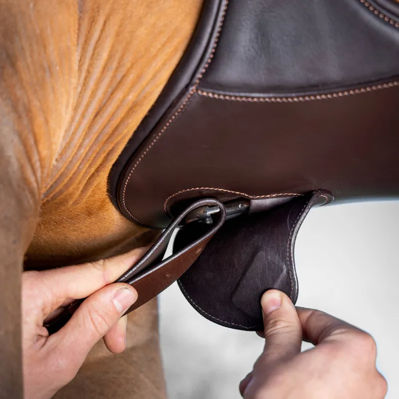 LeMieux Gel-Tek Anatomic Long Stud Girth with Magnet - Brown-2